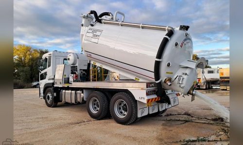 24/7 Vacuum Truck Available for Emergency Spill Response